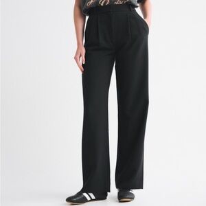 NWT Abercrombie & Fitch Tailored Pants
